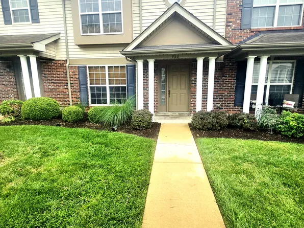 920 Carpathian Dr, Lake Saint Louis, MO 63367