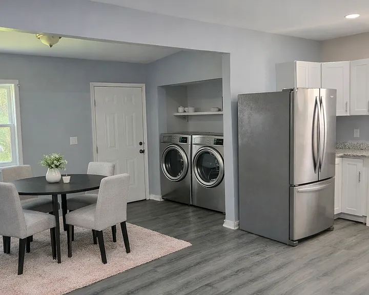 1740 Randolph Ave — Photo 3