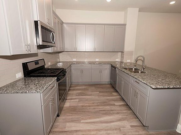 5th image of 1575 Wittington Pl