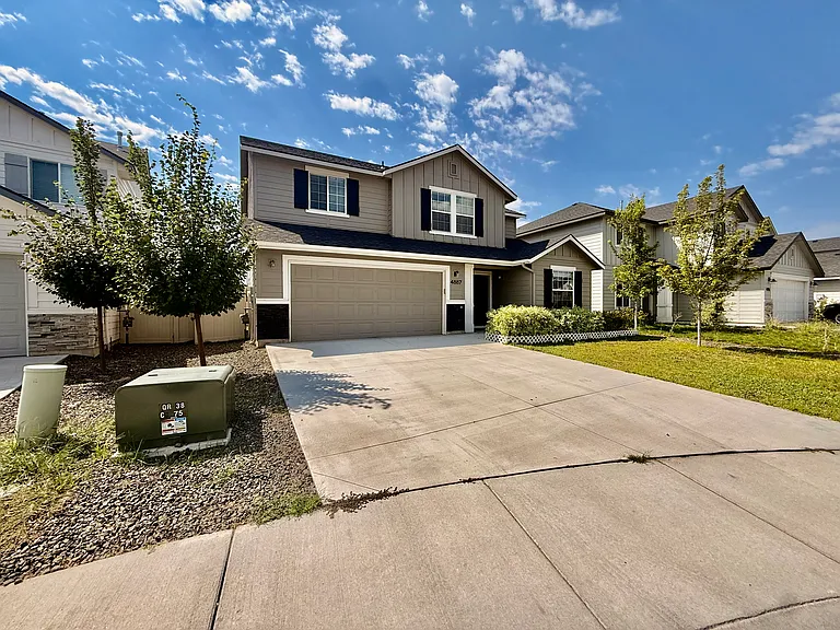 4887 W Quaker Rdg — Photo 3