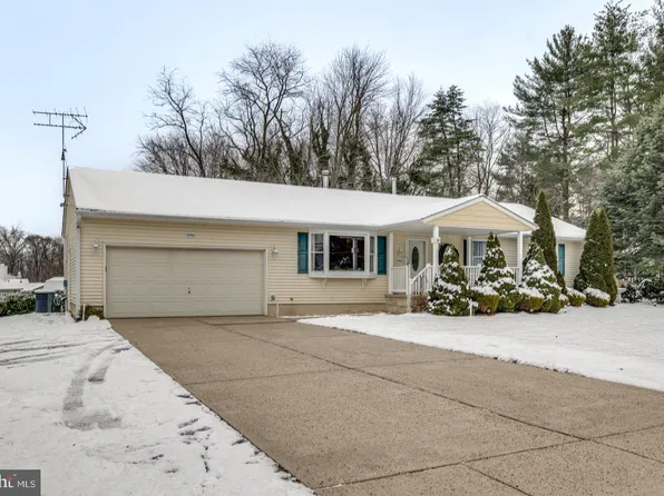 596 Haines Mill Rd, Delran, NJ 08075