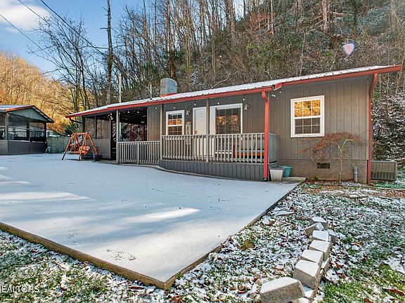 2nd image of 406 King Branch Rd