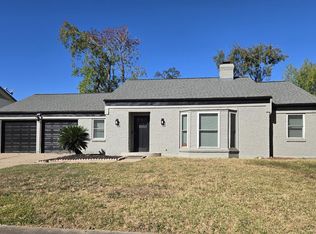 8822 Rowan Ln, Houston, TX 77036