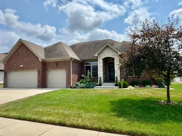 3831 Sycamore Bend Ct, Columbus, IN 47203