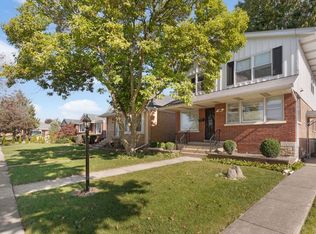 2313 13th St S, Riverside, IL 60546