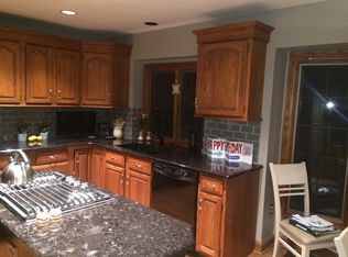 3367 Pine Hollow Dr, Stow, OH 44224