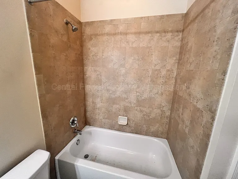 1519 Lake Baldwin Ln #C — Photo 12