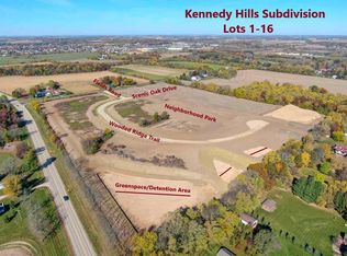 10 Woodridge Ct, Madison, WI 53704