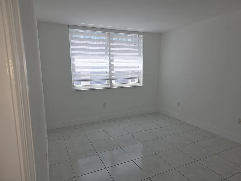 1155 Brickell Bay Dr #701 — Photo 46