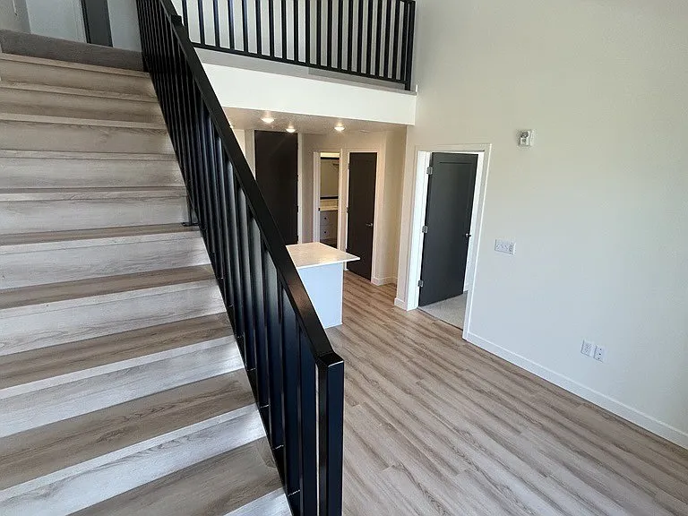 800 E 620 S — Photo 136