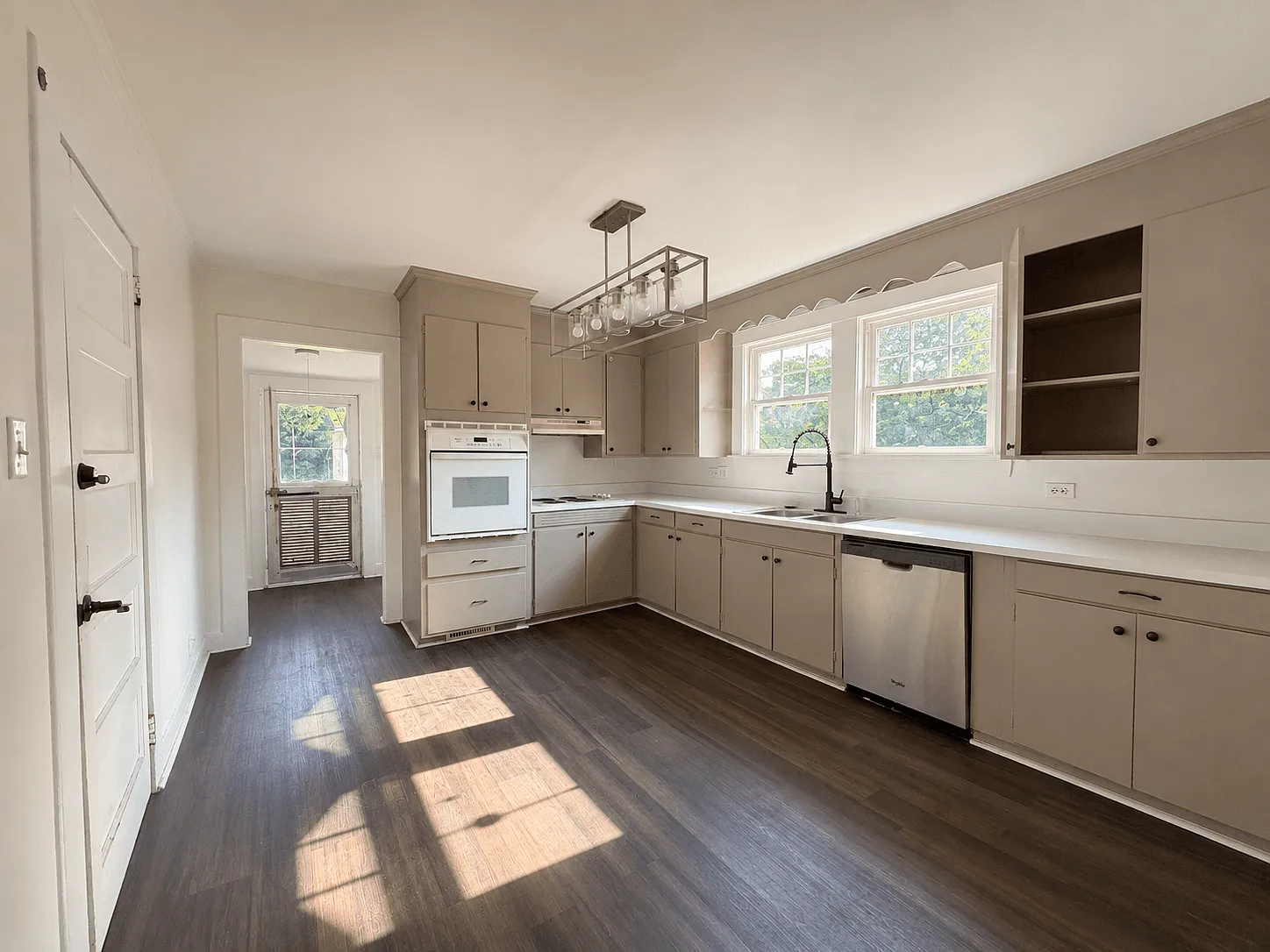 312 West Main St — Photo 3