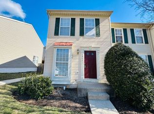 1871 Tiger Lily Cir, Woodbridge, VA 22192