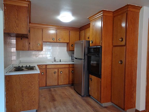3rd image of 2527 Sheridan Dr APT 2