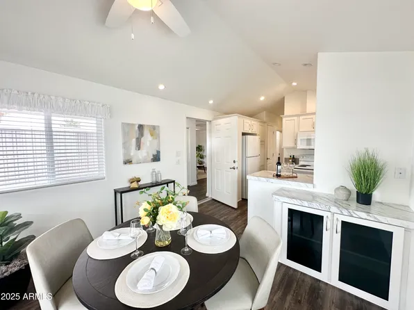 950 S NICKEL Drive #950, Apache Junction, AZ 85119