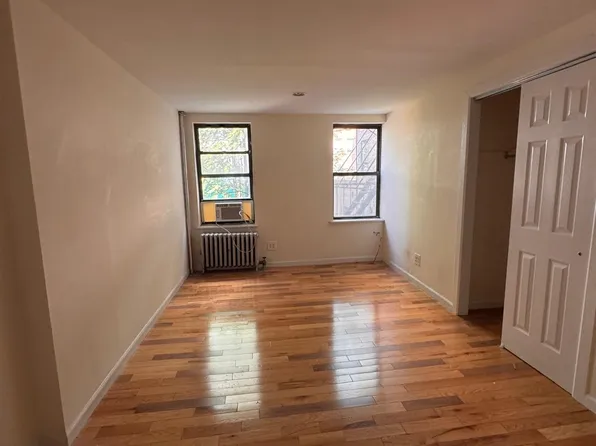 159 Chrystie Street image 1 of 8