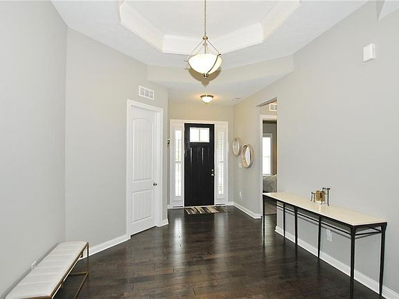 3rd image of 17995 Rolling Rock Dr