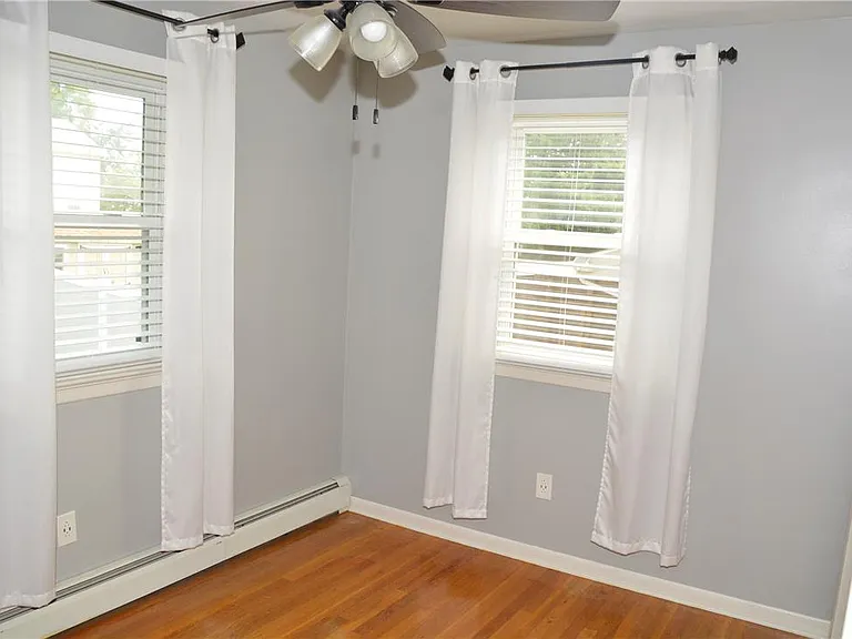 3017 Jefferson St — Photo 7