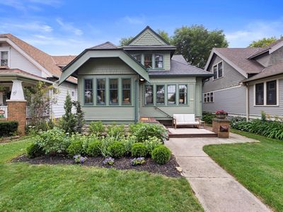 4462 North Morris BOULEVARD, Shorewood, WI, 53211