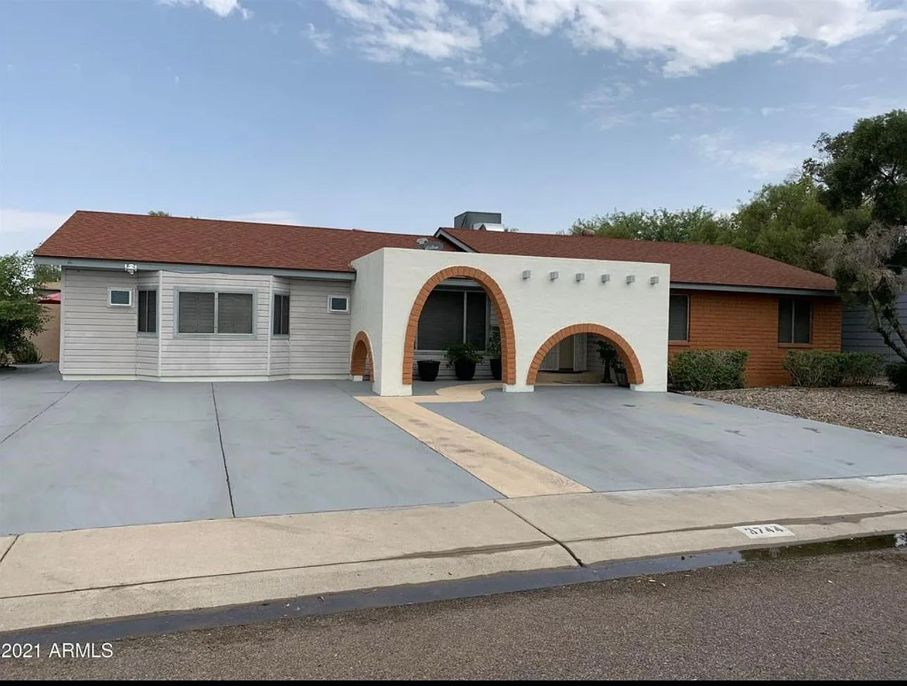 3744 W Kariba Dr — Photo 1