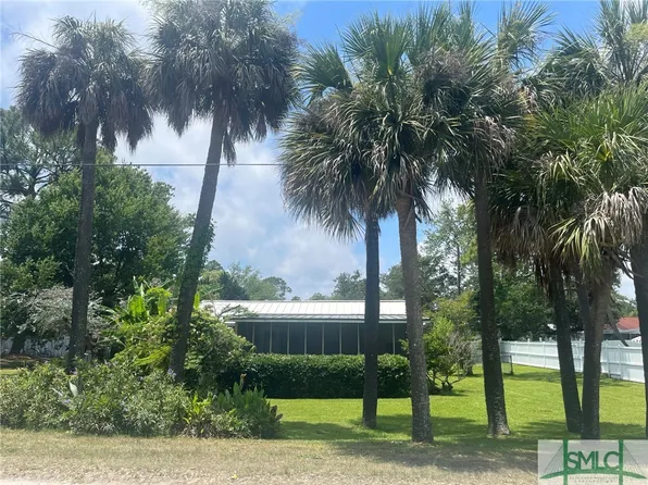 32 Solomon Avenue, Tybee Island, GA 31328