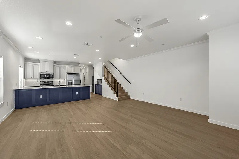 1416 Speight Ave — Photo 4