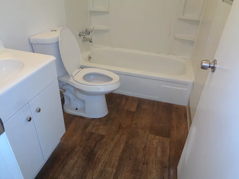 1332 Hobart Dr #4 — Photo 11