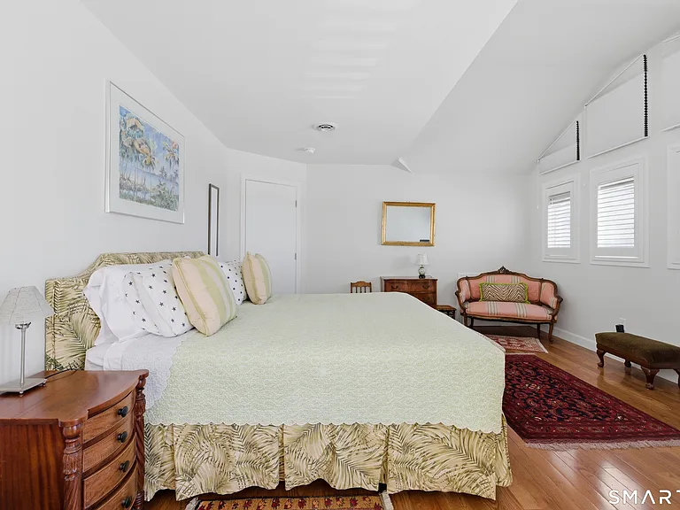 2 Miller St — Photo 27