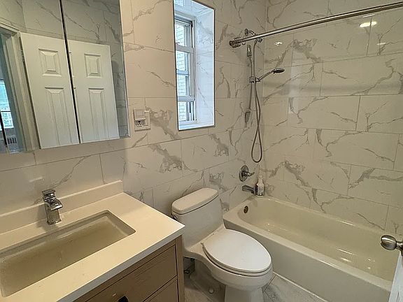 4th image of 114 Avenue N #1