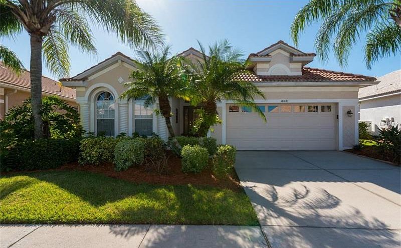 1st image of 3808 Whispering Oaks Dr