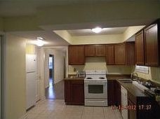 4th image of 4304 Perlita St