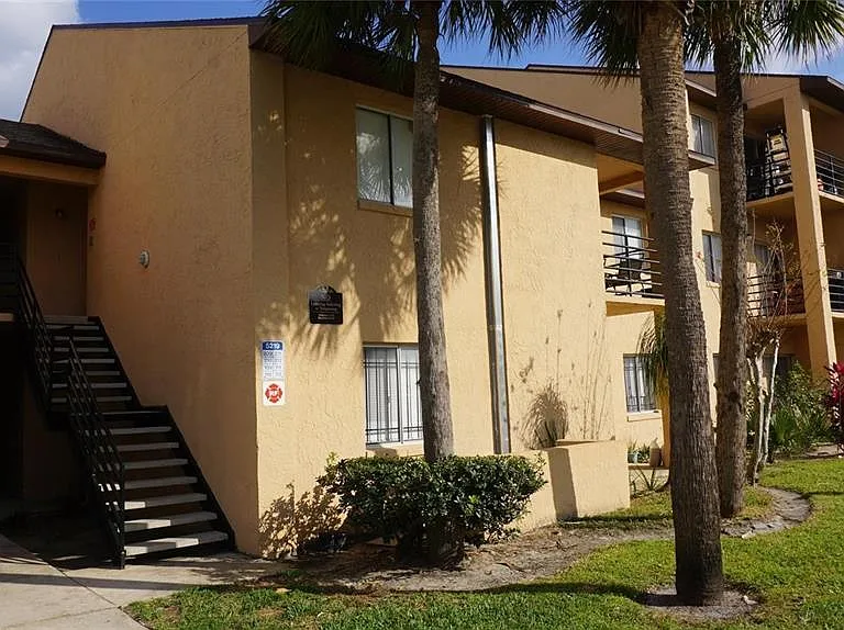 5219 Via Hacienda Cir #B209 — Photo 2