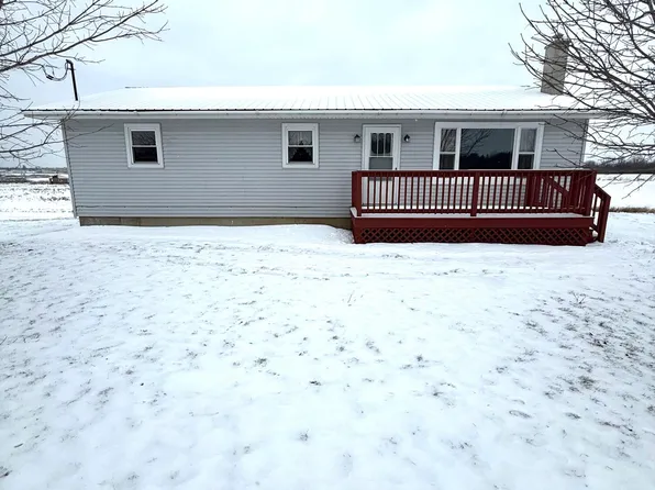 123 Meridian Rd, Champlain, NY 12919