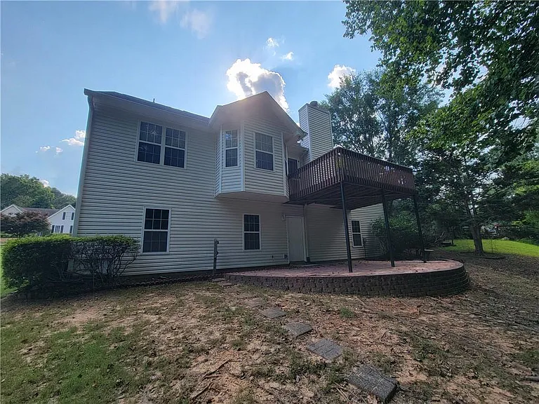 1325 Heatherton Rd — Photo 21
