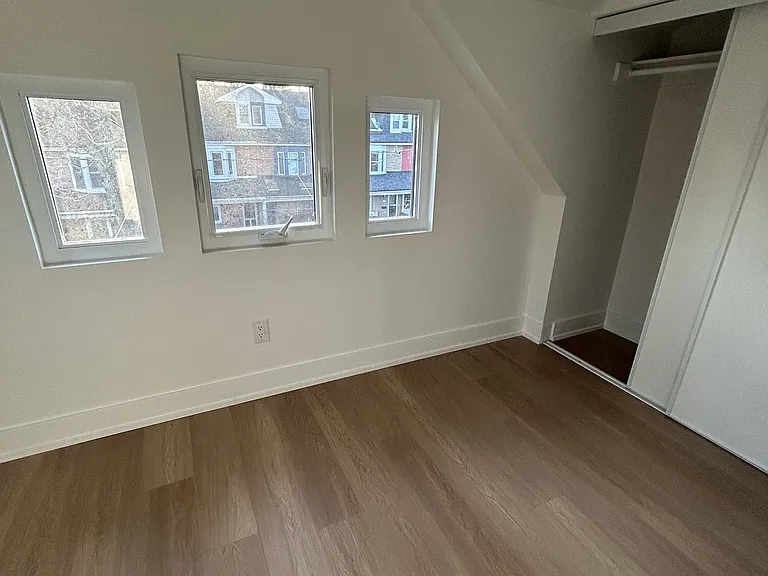 137 Curzon St #3 — Photo 19