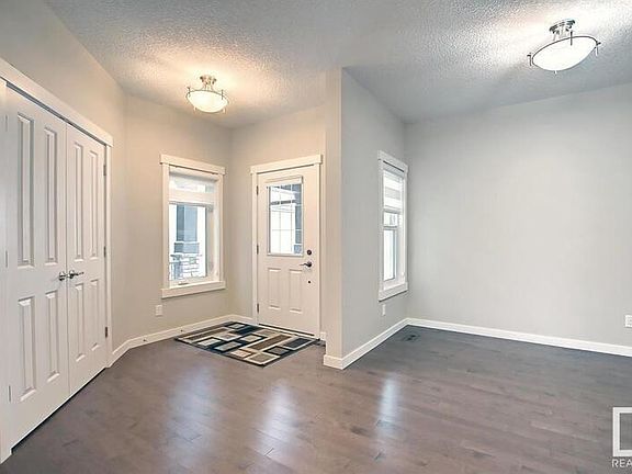 3rd image of 1331 158th St SW