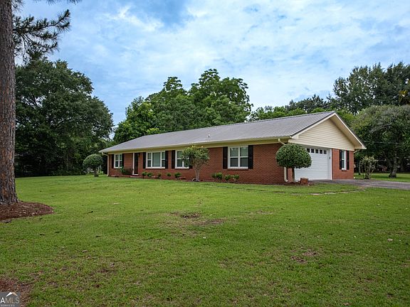 2nd image of 281 Peggy Dr