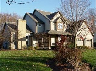 2190 Rolling Meadows Dr NE, Warren, OH