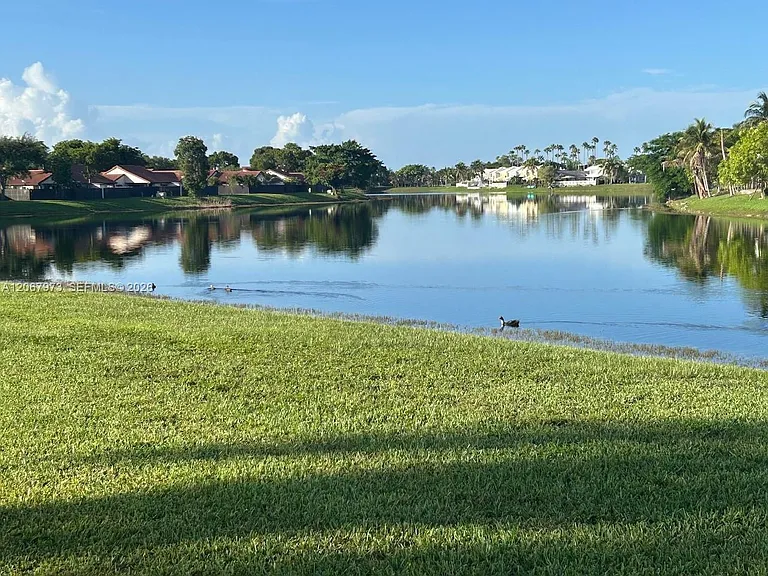15428 SW 50th Ter #15428 — Photo 45
