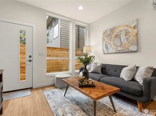 9212C Roosevelt Way NE #C, Seattle, WA 98115