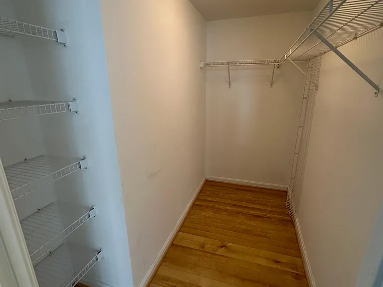 3835 9th St #208E — Photo 9