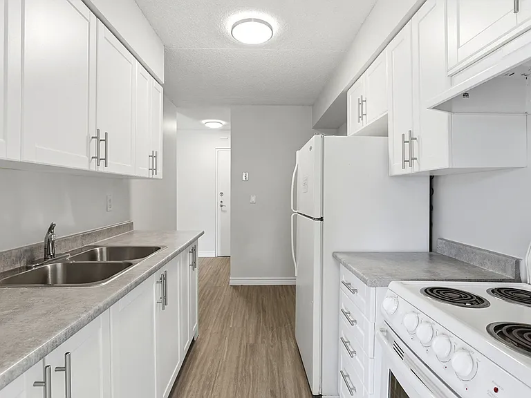3150 Donnelly St — Photo 15