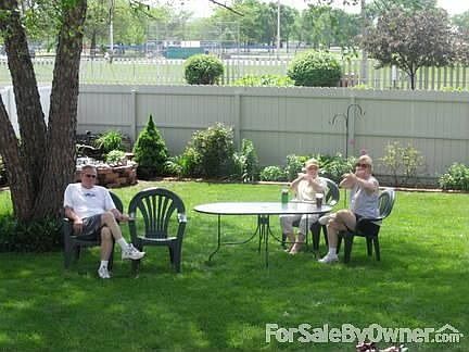 2nd image of 630 Briarwood Dr