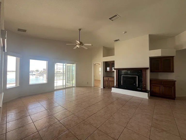 14383 Rivers Edge Rd — Photo 3