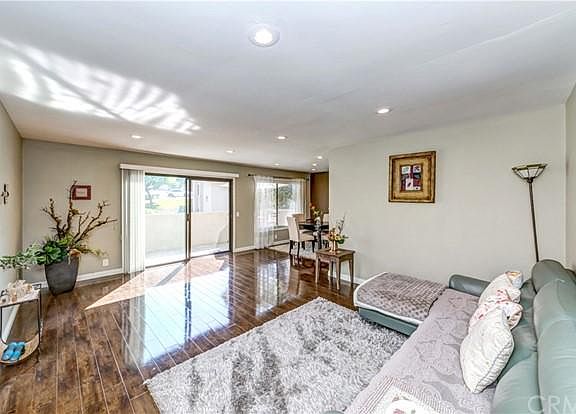 4th image of 13602 La Jolla Cir #16E