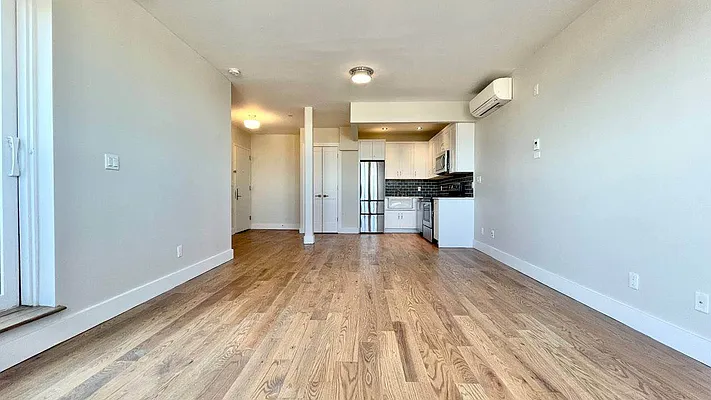 Rented by Doorway NYC, LLC | media 33