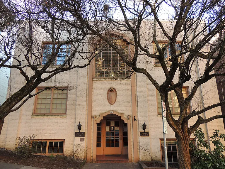 Adelle Apartments - Portland Oregon