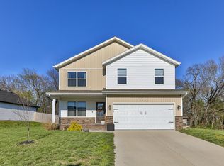 1145 E Manitou Court, Nixa, MO 65714