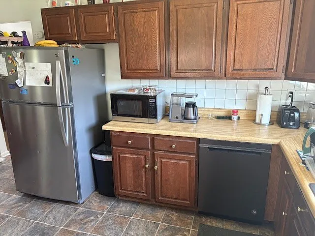 818 H Ave — Photo 9