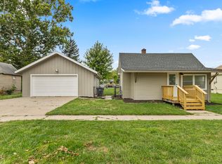 2408 S 6th St, Council Bluffs, IA 51501