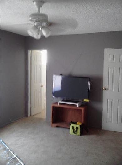 master 2 closet bathroom